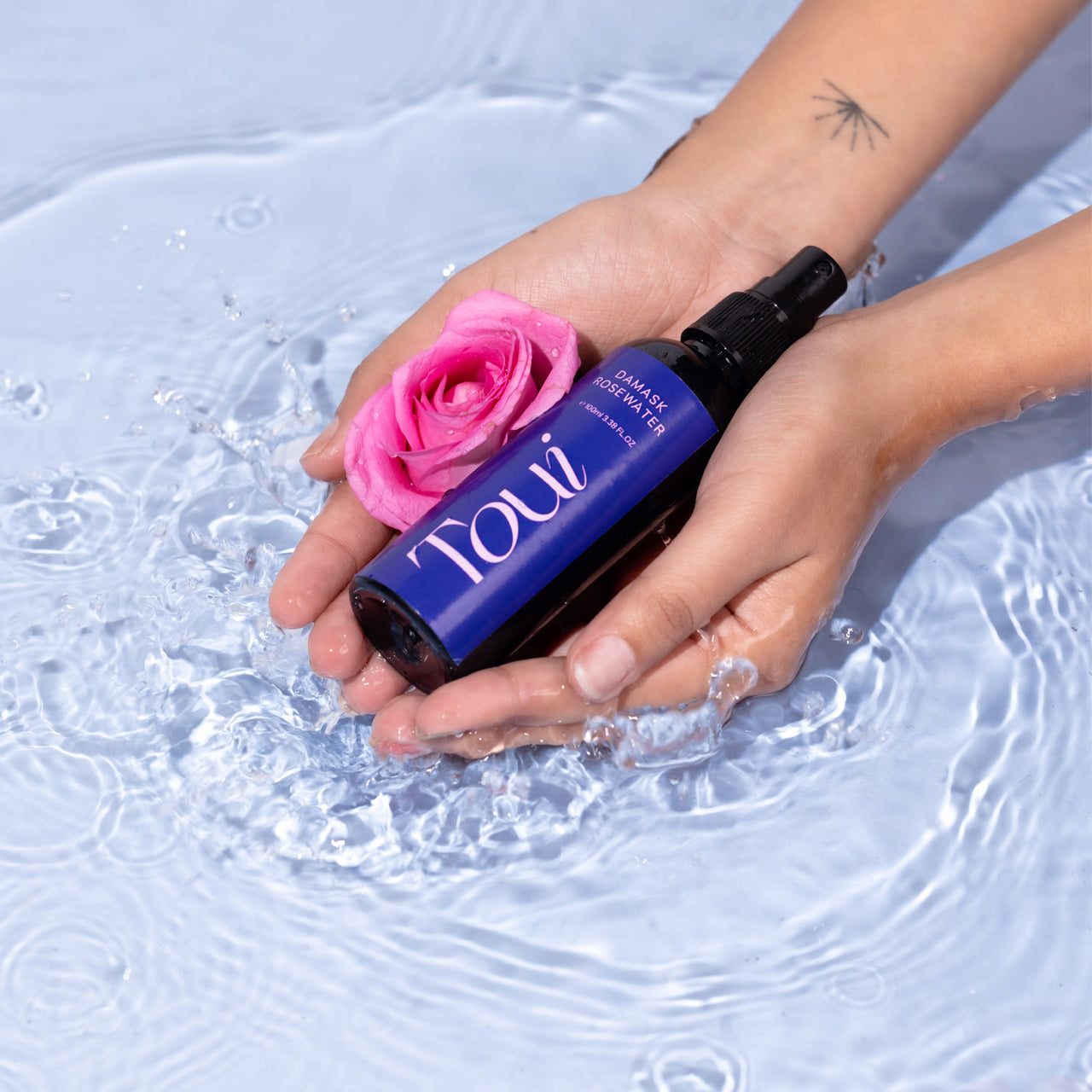 Facial mist pure rose water